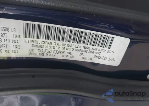 2018 Jeep Grand Cherokee Overland 4X4 из США, поврежденный, VIN 1C4RJFCG7JC320206